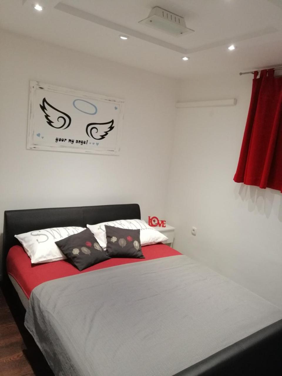 Gabi Apartamento Makarska Quarto foto